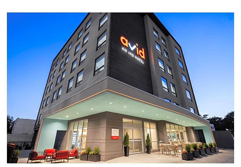 avid hotels - Brooklyn Dyker Heights, an IHG Hotel