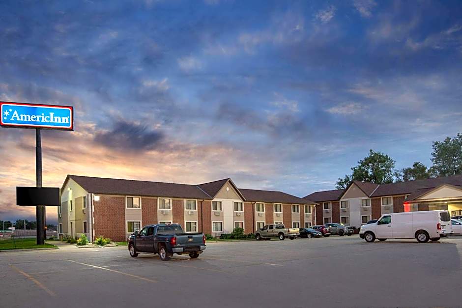 AmericInn by Wyndham Council Bluffs