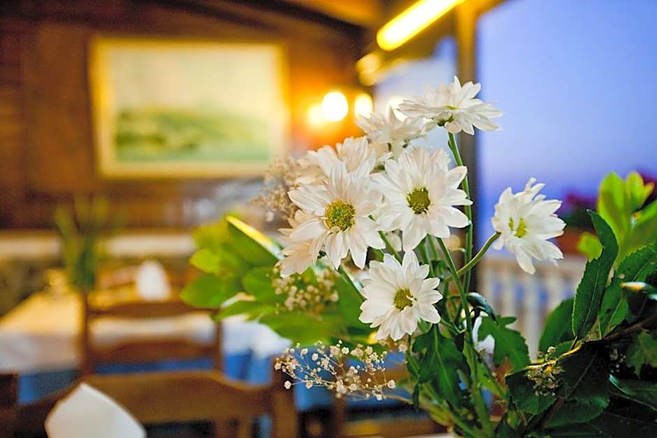 Kymata Hotel