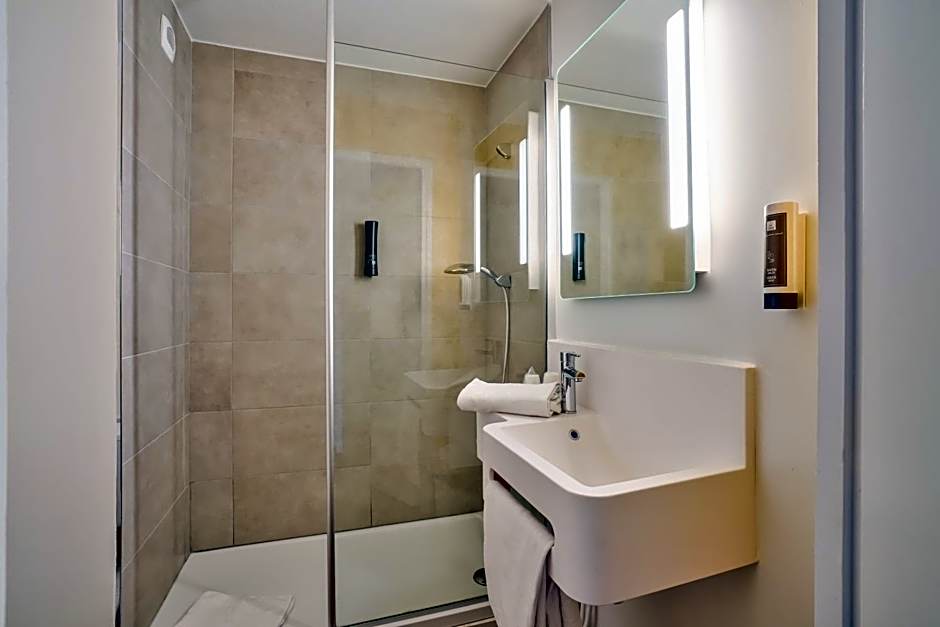 B&B Hotel Paris Rosny-sous-Bois