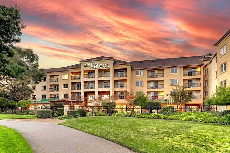 Sonesta Select San Francisco Airport Oyster Point Waterfront