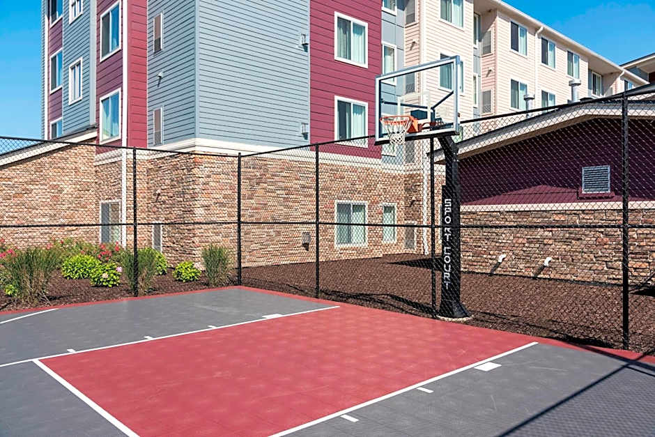 Residence Inn by Marriott Grand Rapids Airport