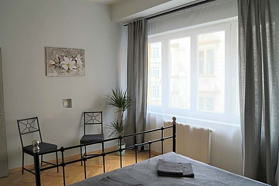 Charles Square Apartments
