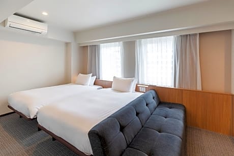 Deluxe Twin Room - Non-Smoking