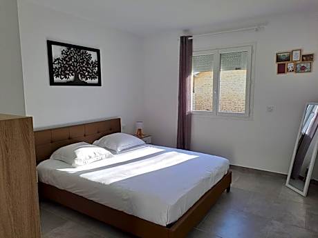 Apartment with Garden View