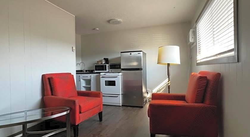 Coast Penticton Hotel