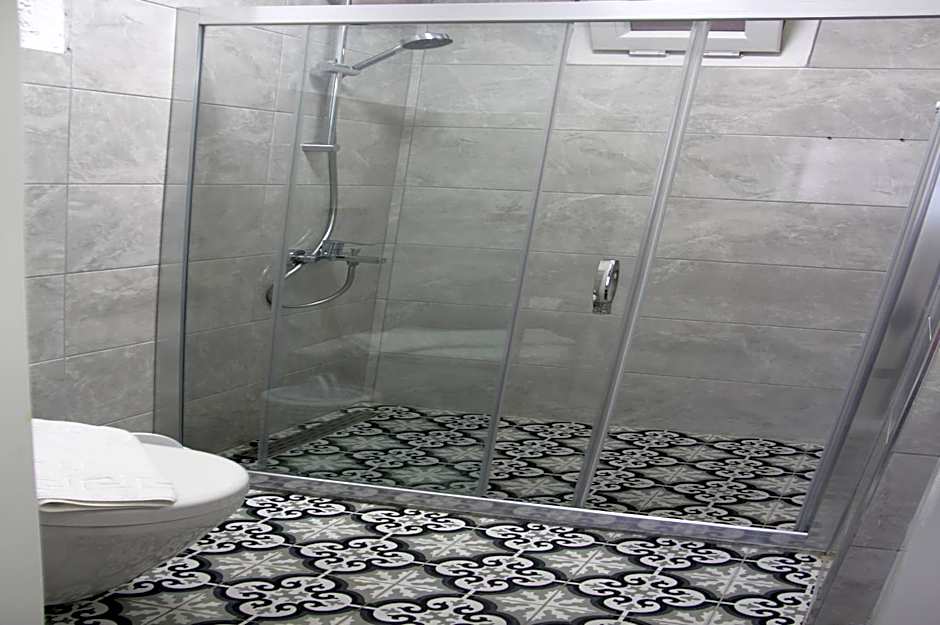 BADEMİÇİ OTEL