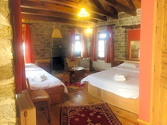 Saxonis Houses & Saxonis Villa