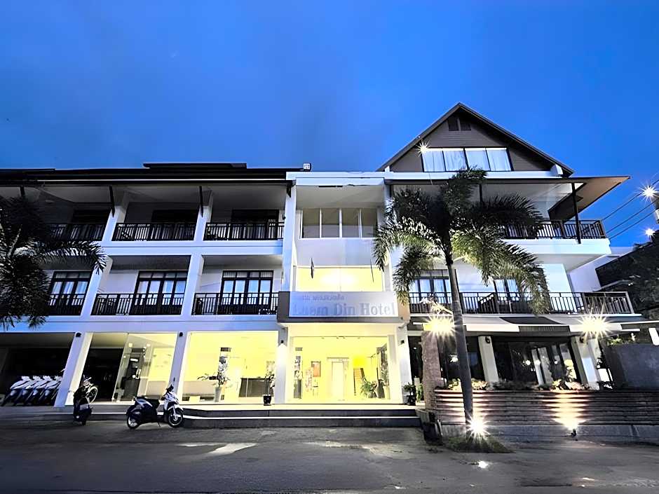 Laem Din Hotel