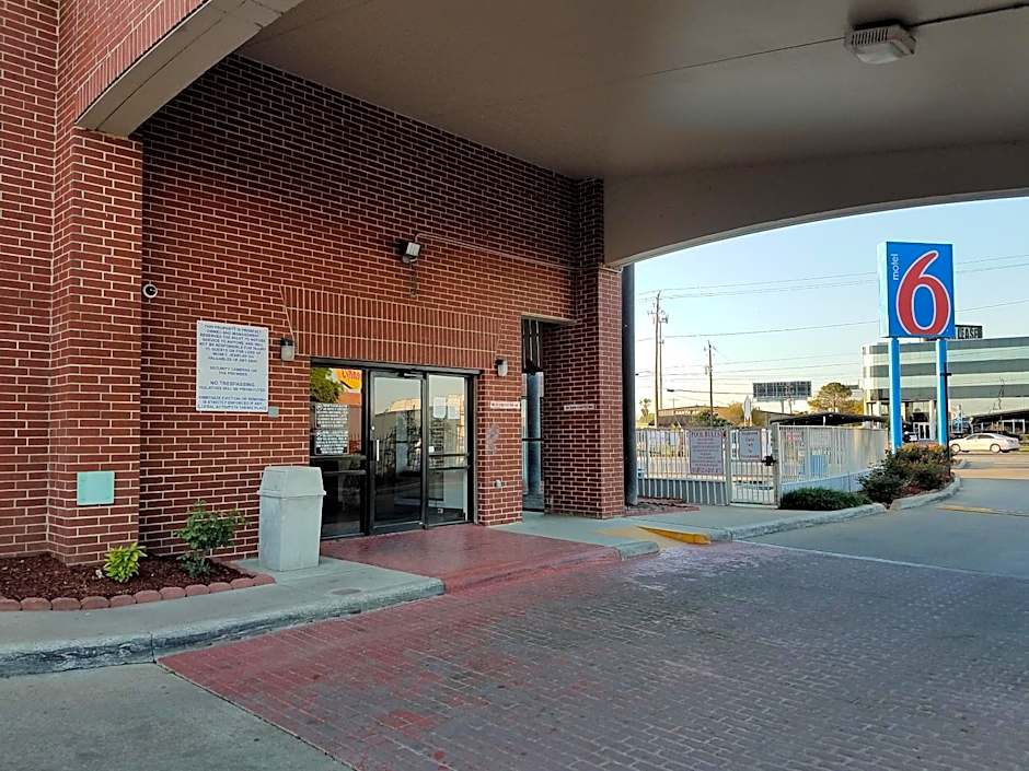 Motel 6-Houston, TX - Brookhollow