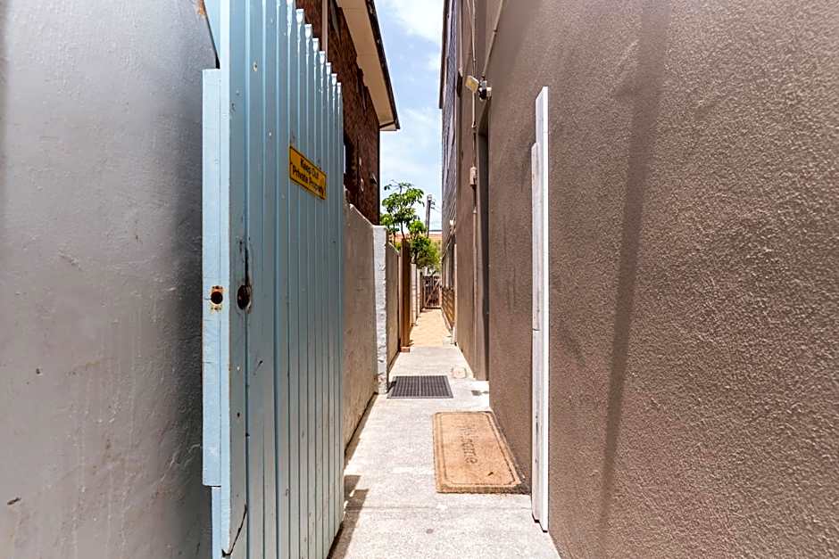 Manly Beach Guesthouse