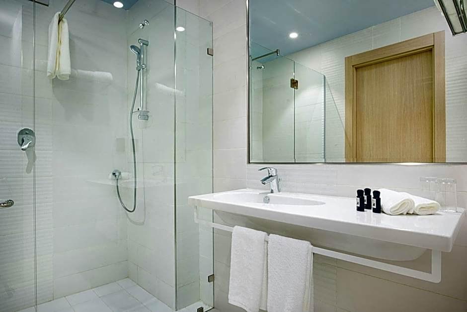 Swiss-Belinn Muscat