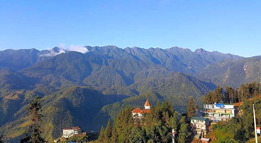 Scenery Hotel Sapa
