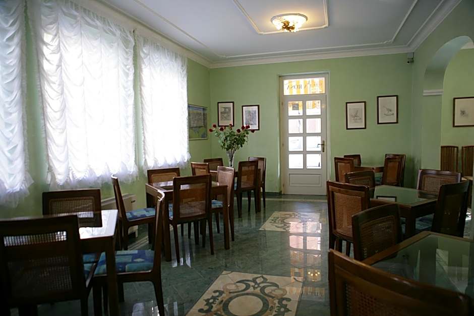 Hotel Villa Rosa