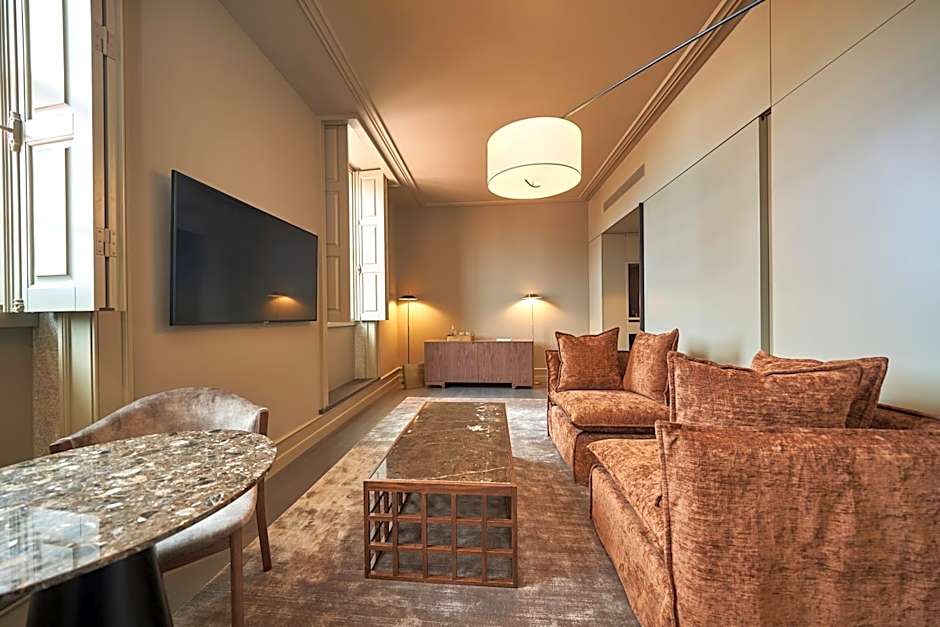 Photo 1 of 4 of Duplex Suite