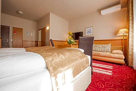 Comfort Double Room with Air Condition