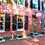 The Lily Inn - Burlington