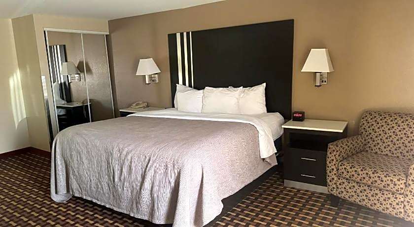 Quality Inn & Suites Franklin