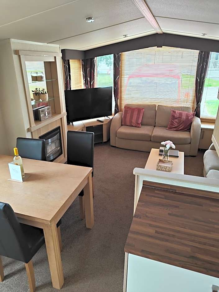 Holiday home sleeps six