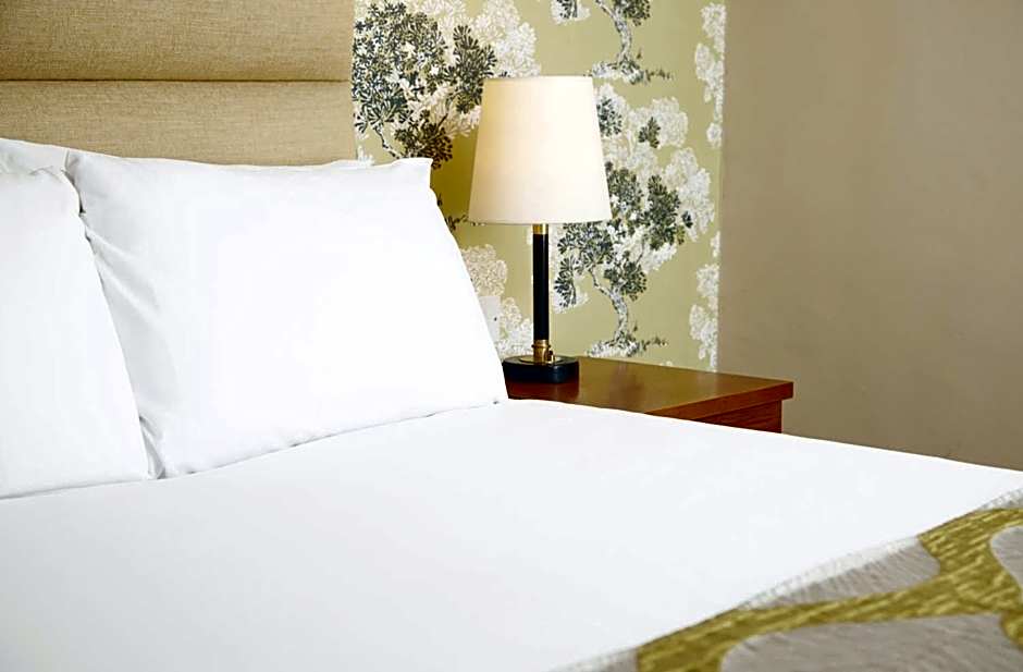 Fieldhead Hotel by Greene King Inns