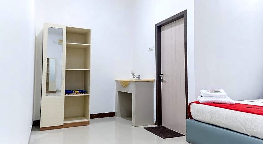 RedDoorz Syariah @ Jalan Ir Haji Juanda Jambi