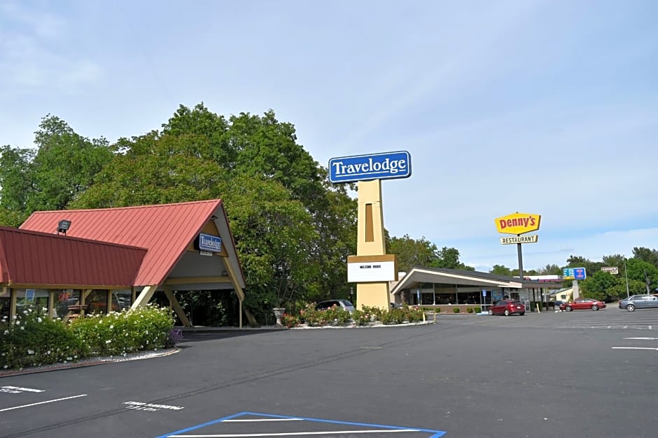 Travelodge by Wyndham Red Bluff