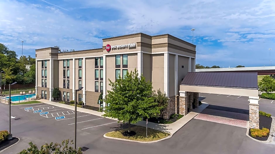 Best Western Plus Belle Meade Inn & Suites