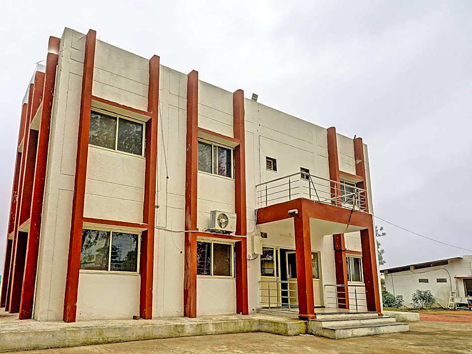 Super HOTEL O MIDWAY TREAT DHAR