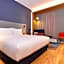 Holiday Inn Express Luanchuan By IHG