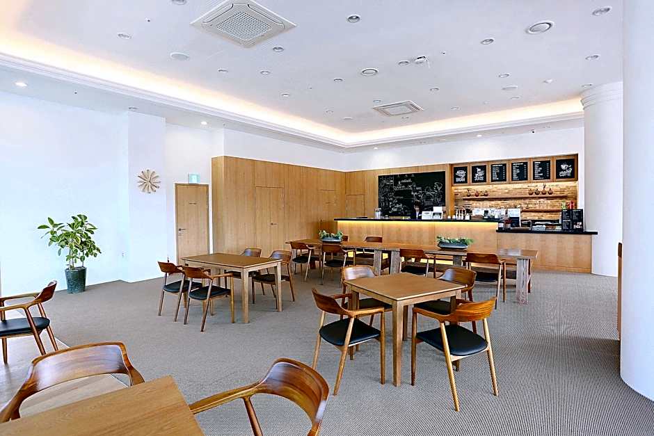Crown Hotel Changwon