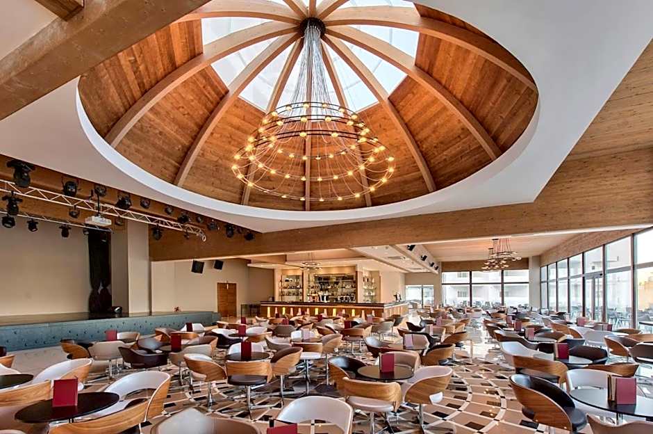 db San Antonio Hotel + Spa All Inclusive