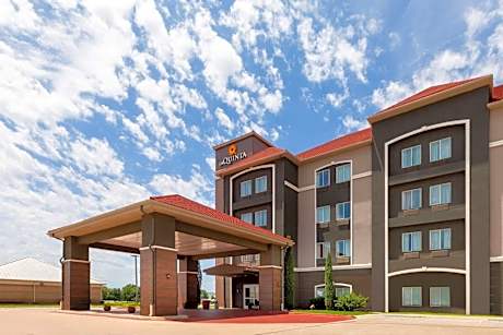 La Quinta Inn & Suites by Wyndham Brownwood
