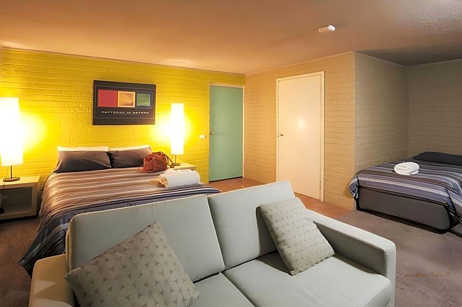 Lancelin Sands Hotel