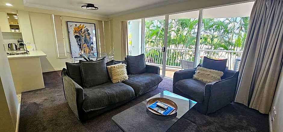 Broadbeach Holiday Apartments