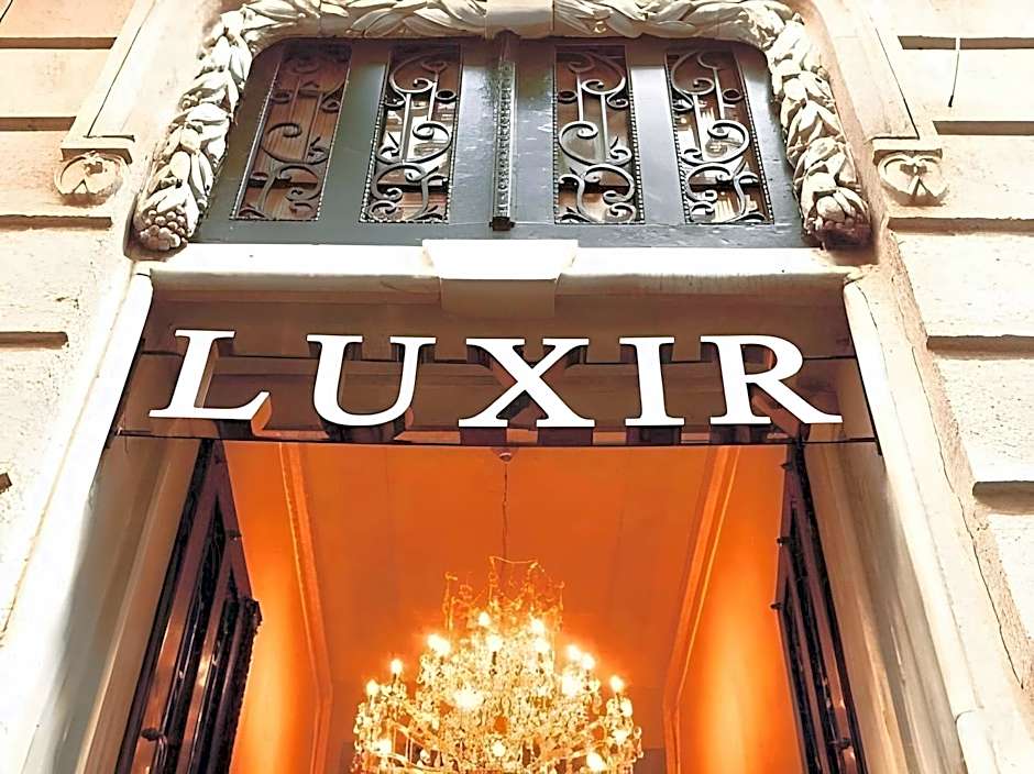 LUXIR HOTEL