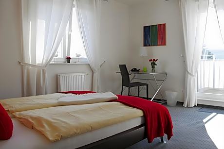 Apartment-Eigenes Badezimmer-Gartenblick-Terrasse