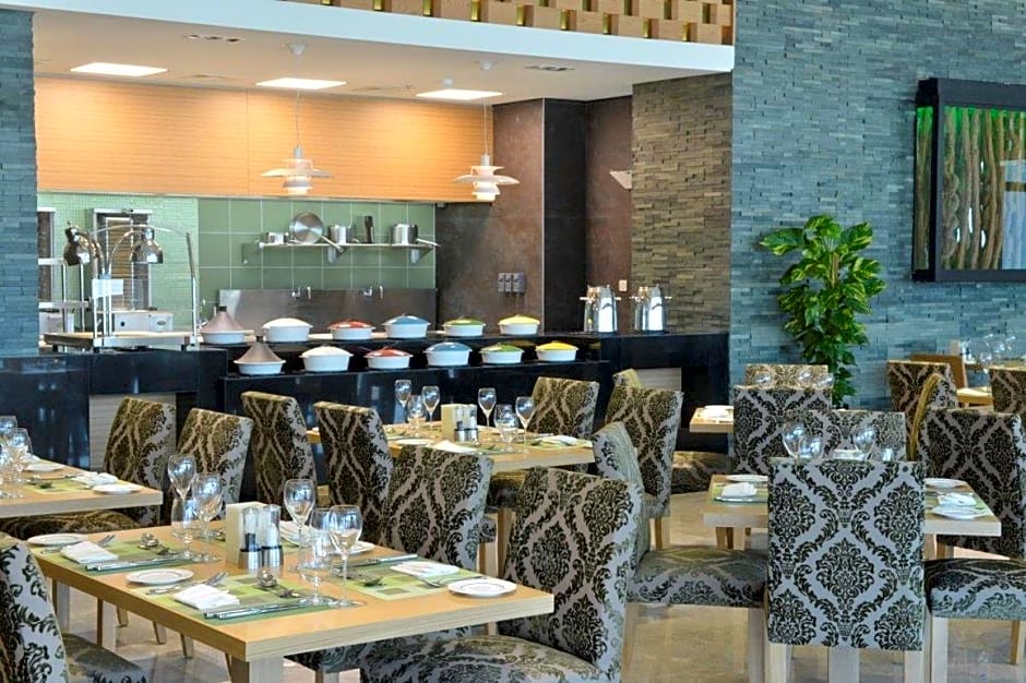 Ramee Grand Hotel And Spa