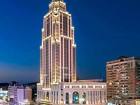Vienna International Hotel (Shanwei Xinli Central Plaza )