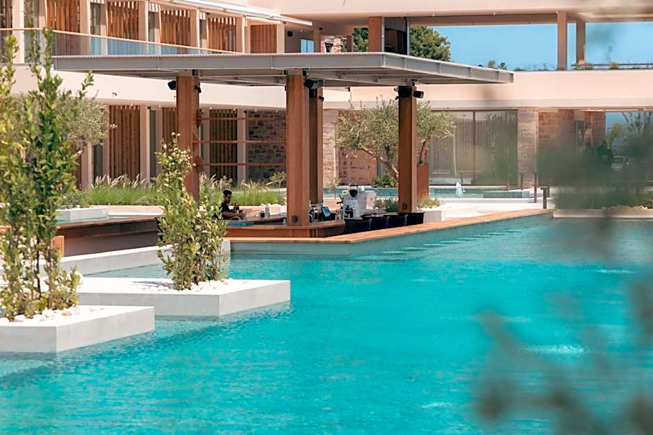 Royal Pearl Island Chios Hotel and Spa