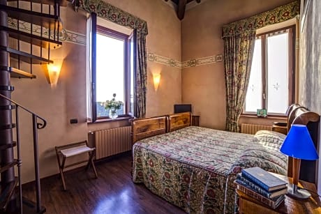 Double Room with Lake View