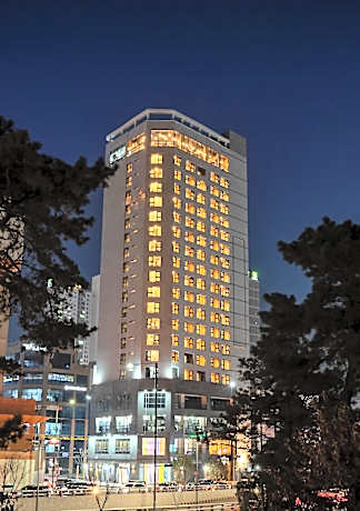Urban-Est Hotel