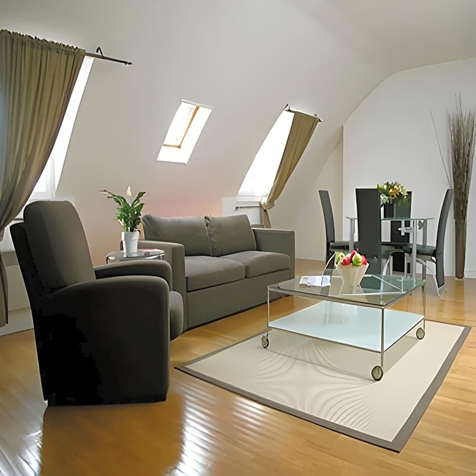 Bridgestreet Opera - Montmartre