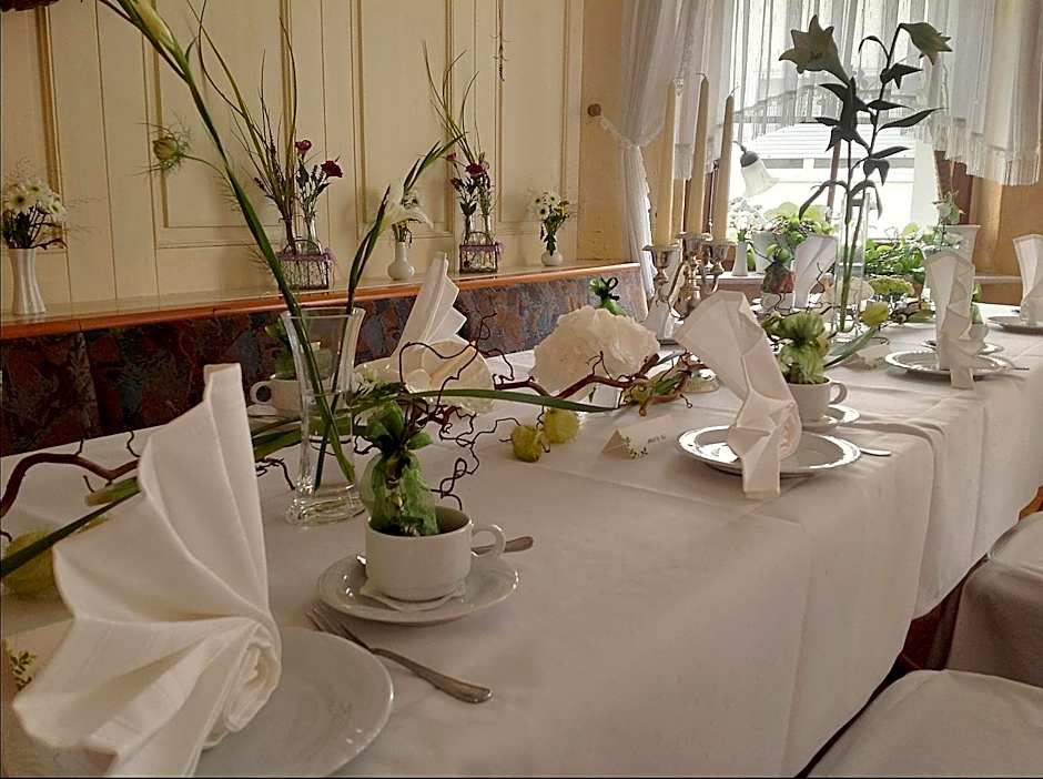 Hotel-Restaurant Alter Krug Kallinchen