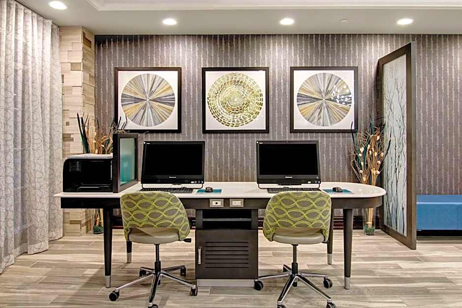 Homewood Suites By Hilton Burlington, On Canada