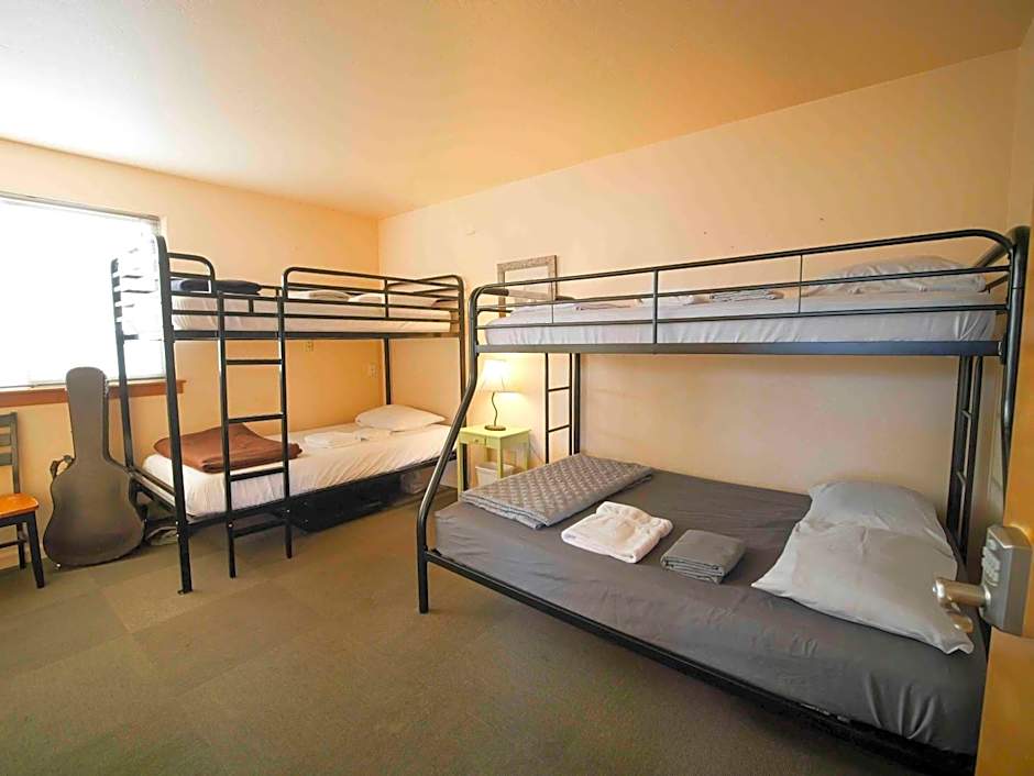 Ashland Commons Hostel