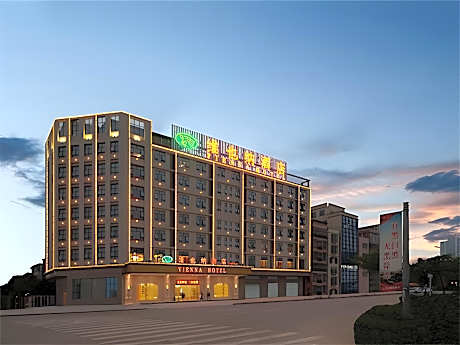 Vienna Hotel Guangdong Huizhou Huiyang Sanhe Square