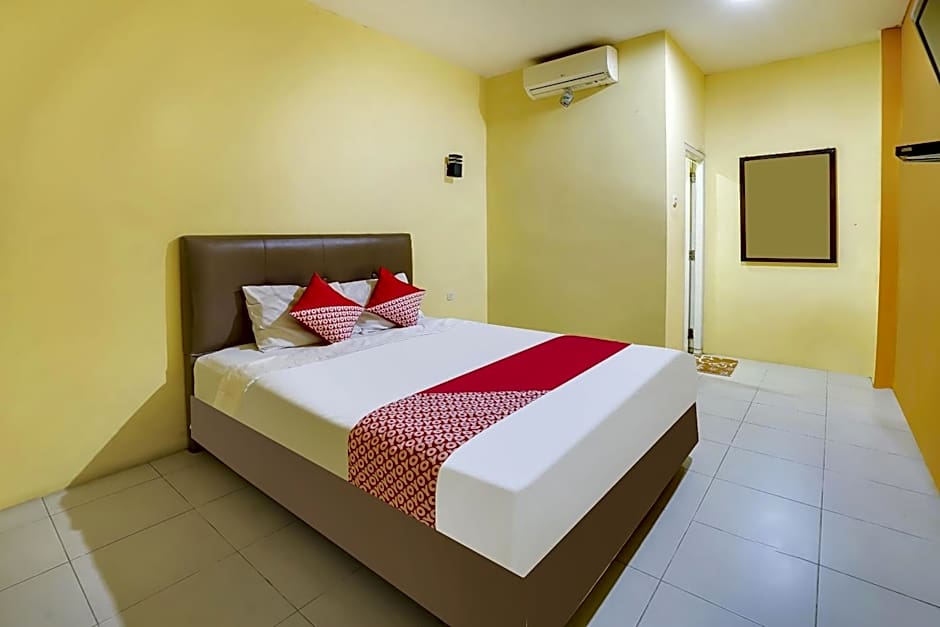 OYO Life 91027 Note Hotel Syariah