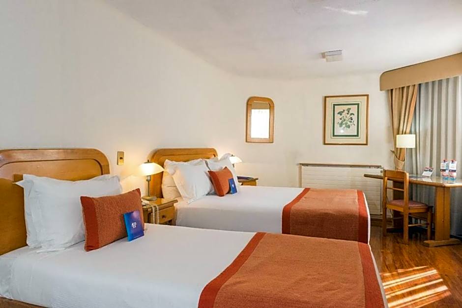 Hotel Canciller - Ex Hotel Presidente