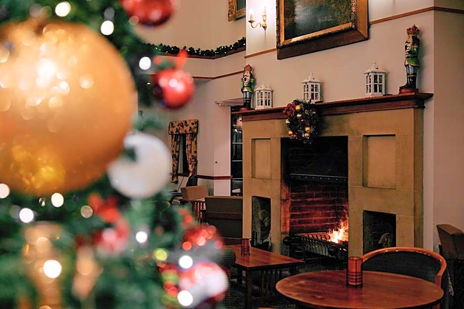 Lancaster House Hotel