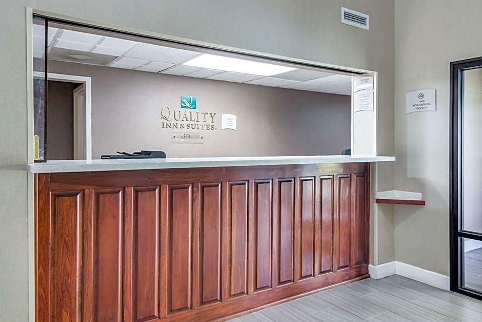 Quality Inn & Suites Canton, GA